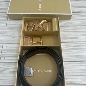 Women Michael Kors Black and Gold Belt Set with Logo Buckle